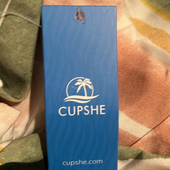 Cupshe Surprise Me Abstract Print Paperbag Wide Leg Pants | NEW/ NWT!!💚⭐️ - Picture 8 of 9